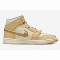 画像4: 予約商品 NIKE WOMAN   Air Jordan 1 Mid SE (4)