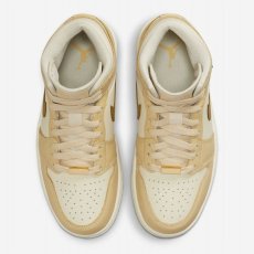 画像3: 予約商品 NIKE WOMAN   Air Jordan 1 Mid SE (3)