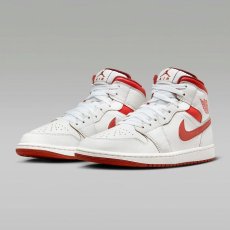 画像1: 予約商品 NIKE   Air Jordan 1 Mid SE (1)