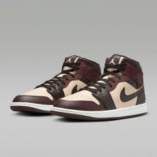 画像1: 予約商品 NIKE   Air Jordan 1 Mid SE (1)