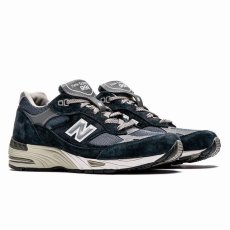 画像1: 予約商品 New Balance WOMAN  W991 v1 NV Made in ENGLAND  (1)