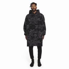 画像4: Dogg Supply by Snoop Dogg  Oversized Wearable Blanket with Kangaroo Pocket 4color (4)