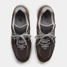 画像3: 予約商品 New Balance Unisex  991 v2  Made in ENGLAND (3)